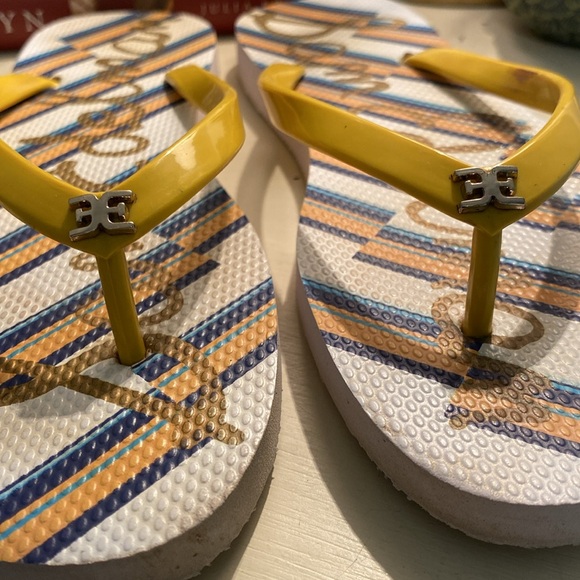 Sam Edelman flip flops - Picture 2 of 5